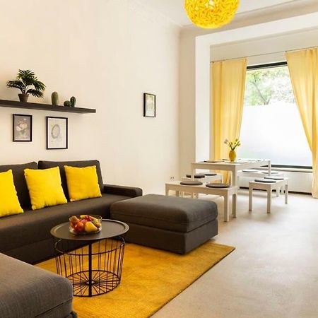 Modern 2 Bedroom Apartment In Berlin Schoeneberg Kültér fotó