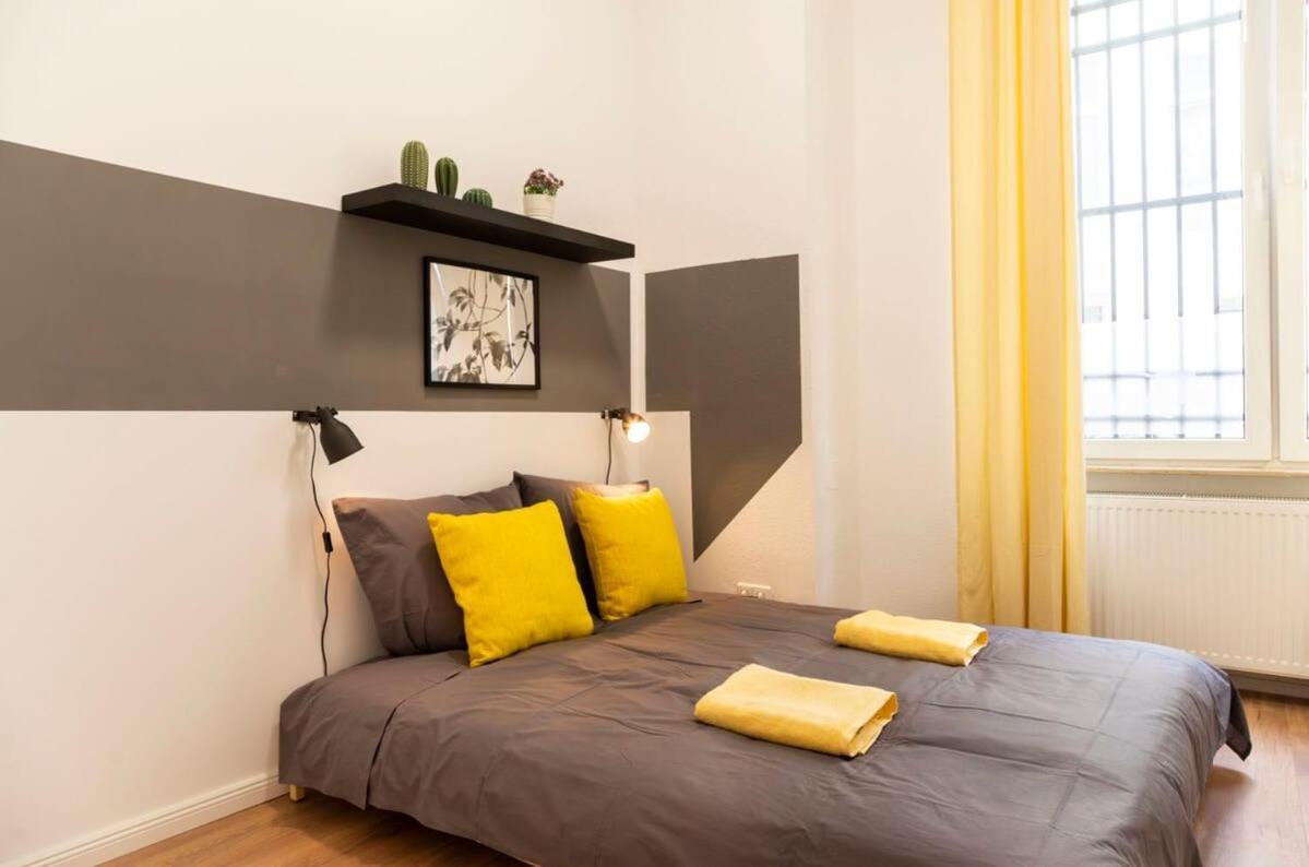 Modern 2 Bedroom Apartment In Berlin Schoeneberg Kültér fotó