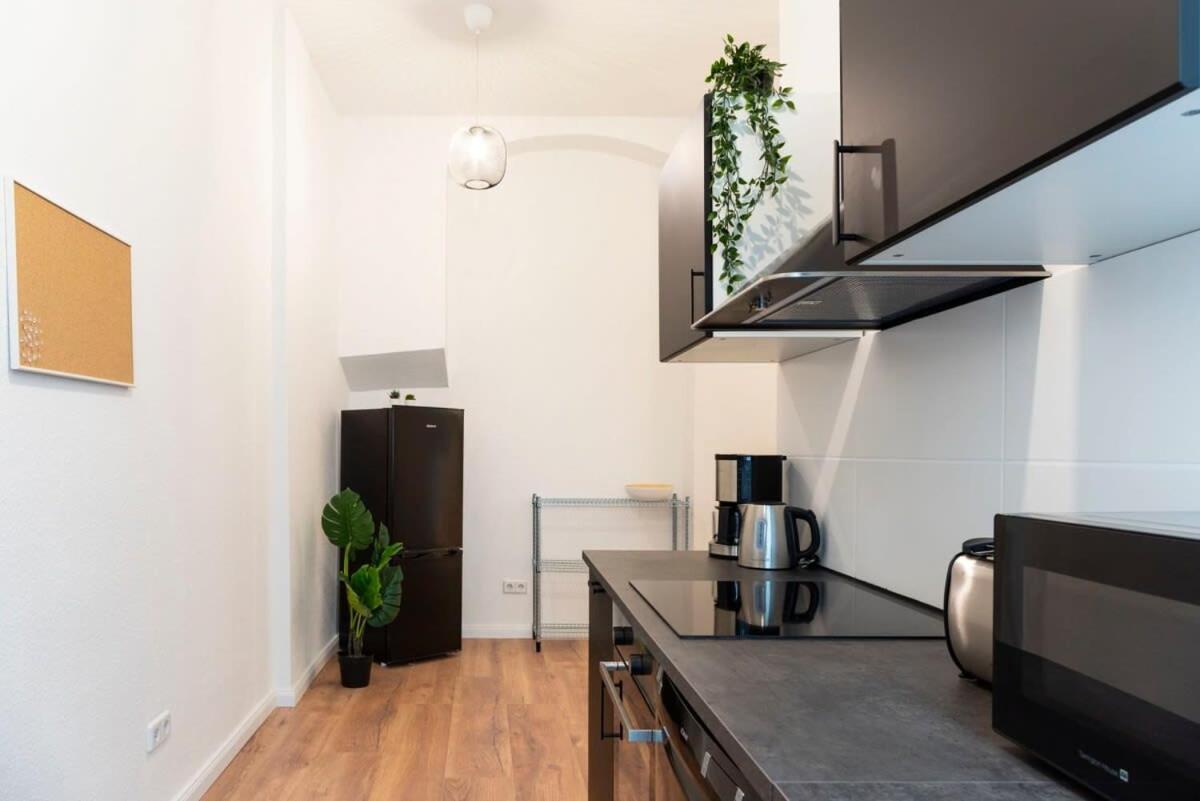 Modern 2 Bedroom Apartment In Berlin Schoeneberg Kültér fotó