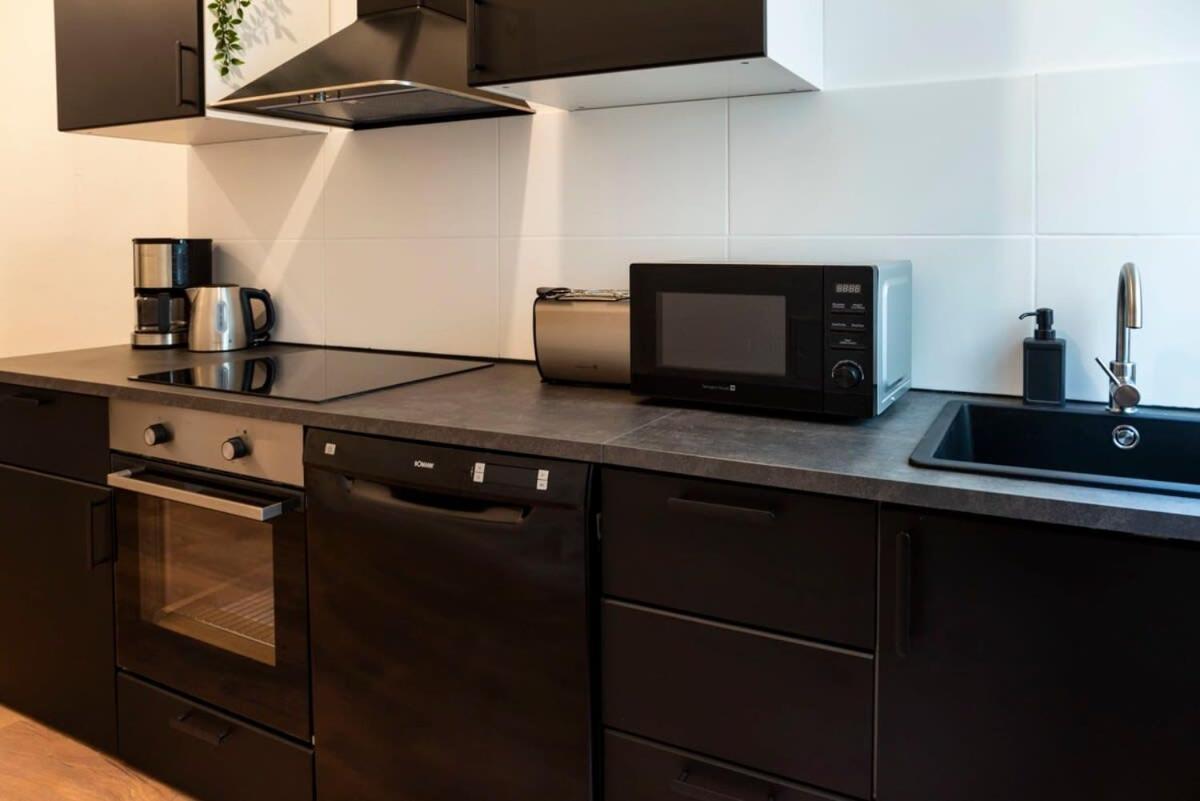 Modern 2 Bedroom Apartment In Berlin Schoeneberg Kültér fotó